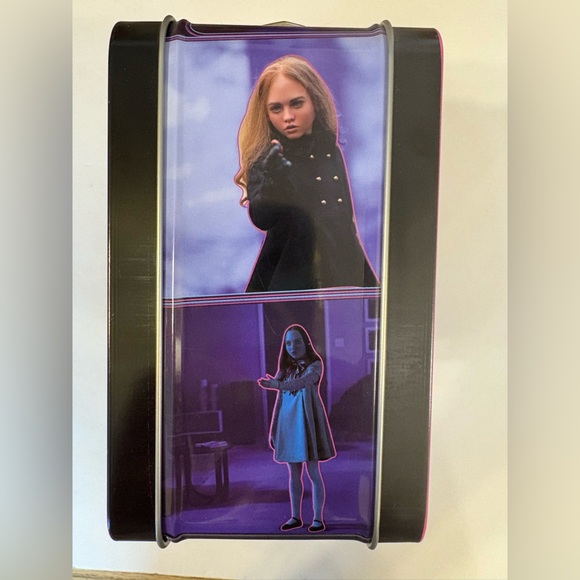 Megan movie tin lunch box NEW - Picture 5 of 7